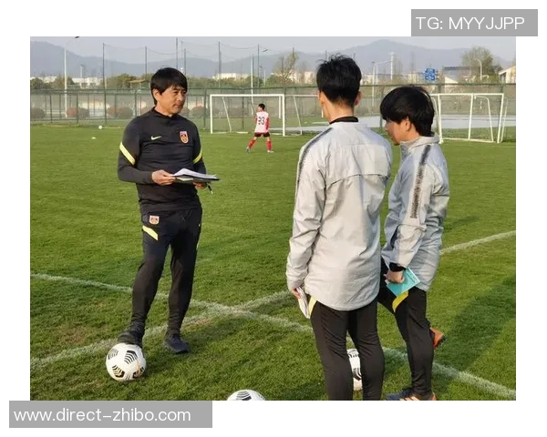 王立足球的崛起与挑战探索中国足球未来发展的新路径与机遇